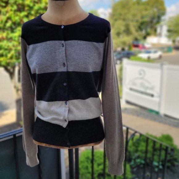 AUTUMN CASHMERE BUTTON UP SWEATER - Picture 1 of 4